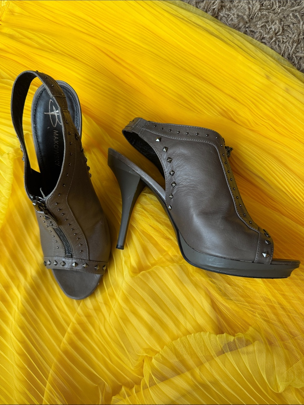b. makowsky Gray Studded Peep-Toe Slingback Heels
